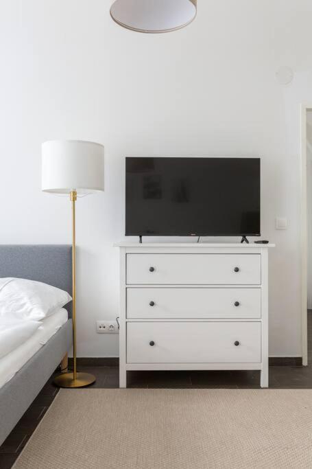 شقة Free Parking I 500 Mbit Wifi I Kingsize Bed فيينا المظهر الخارجي الصورة